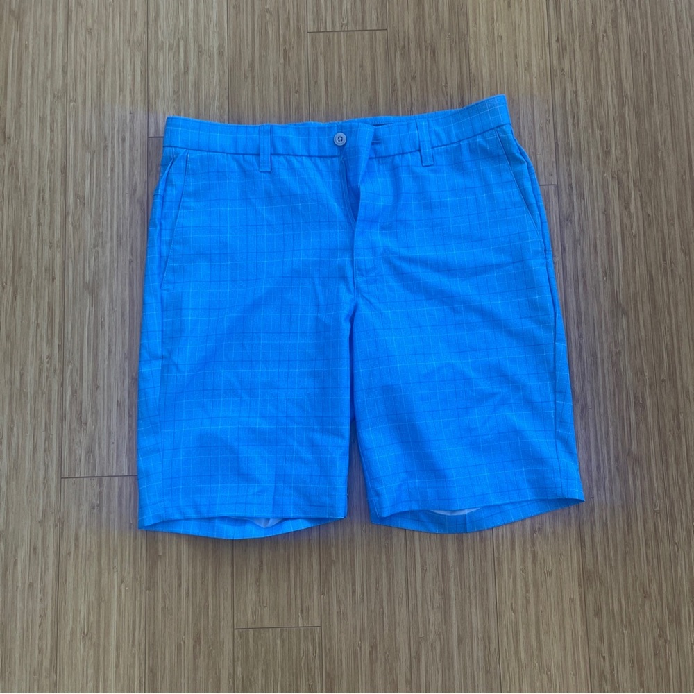 PGA Tour Shorts Mens Size 32 Blue Plaid